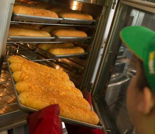 Subway потврди дека е на продажба