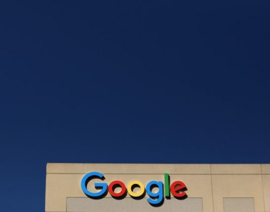 Руски суд го казни Google со 42,86 милиони евра