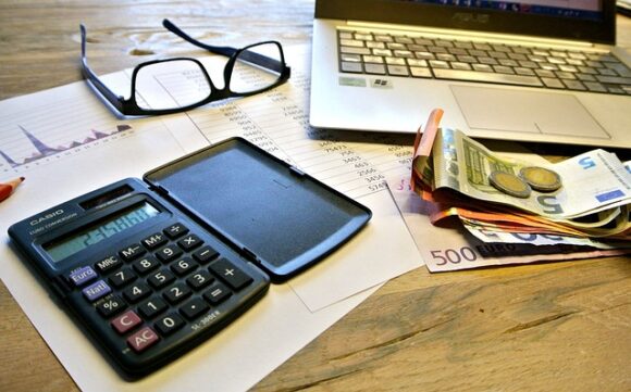 taxes-g988a4af05_640-580x361-1-1