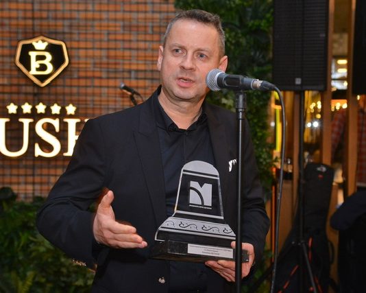 АЛКАЛОИД АД Скопје – добитник на наградите за Најтранспарентно котирано акционерско друштво и за Акција на годината за 2023 година