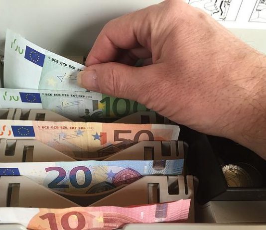 Девизните резерви во декември зголемени за 574,8 милиони евра