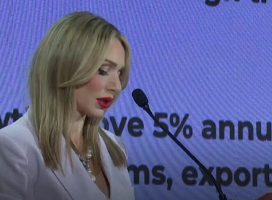 Самит Македонија 2025: Повик за мобилизирање на сите ресурси за економски развој