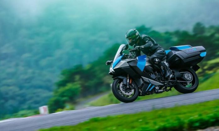 kawasaki-hydrogen-powered-motorcycle-724-21-780x470