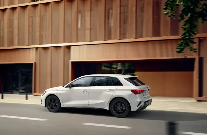 audi-a3-sportback-tfsi-e-3-1400x915