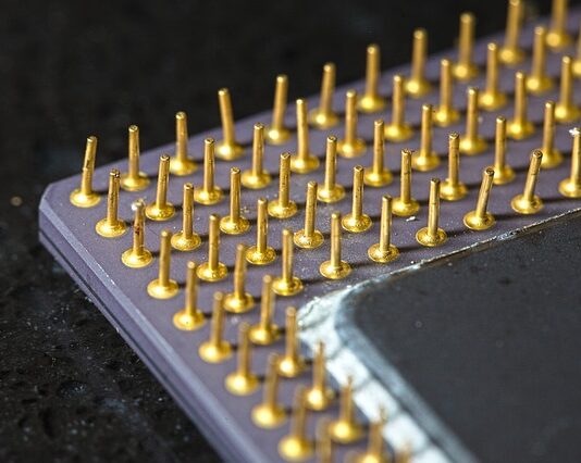 Само околу еден процент од компаниите би преживеале пукање на балонот на вештачката интелигенција