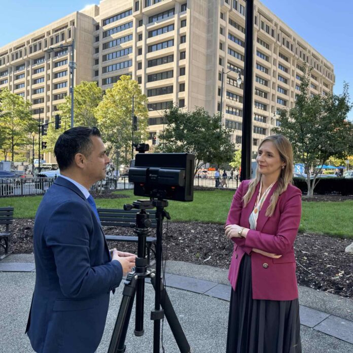 интервју VOA