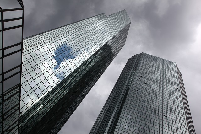 skyscraper-3371974_640