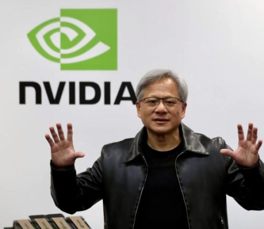 Шефот на Nvidia најави револуција на вештачката интелигенција вредна 50 трилиони долари