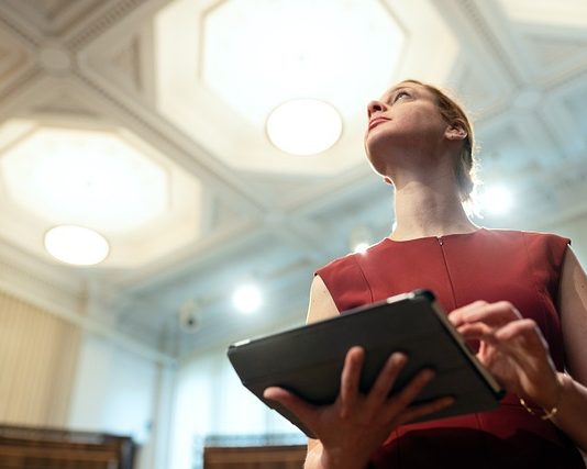 Шефот на Nvidia оптимист за „дигиталната работна сила“: Ова ќе биде пазар од повеќе трилиони долари