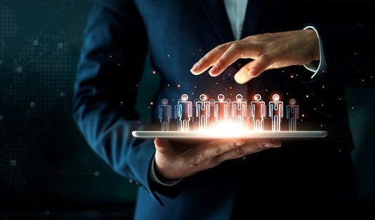 41% од компаниите ширум светот планираат да ја намалат работната сила поради вештачката интелигенција