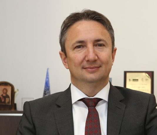 Климе Попоски поднесе оставка од функцијата потпретседател на Управниот одбор на МАКЕДОНИЈА Осигурување