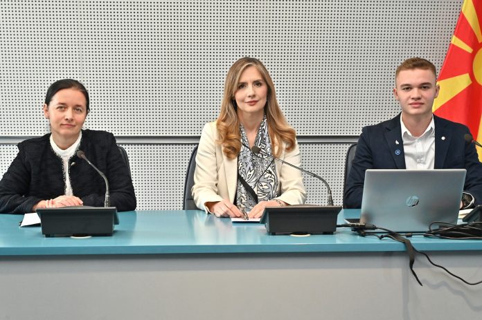 1 средба со Сојуз на средношколци