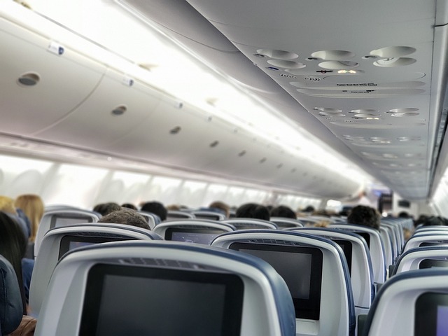airplane-6125969_640