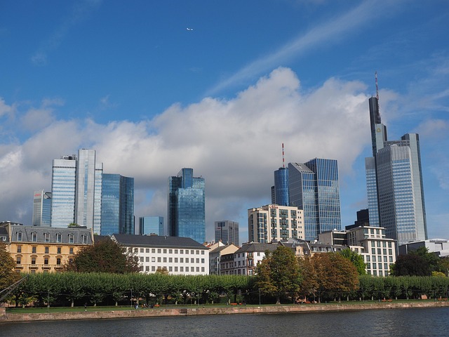 frankfurt-am-main-germany-2867908_640