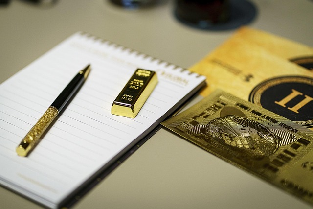 gold-is-money-3055758_640