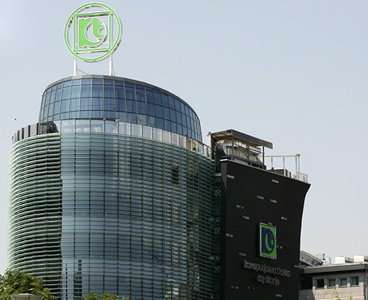 Како до акции на Комерцијална банка?