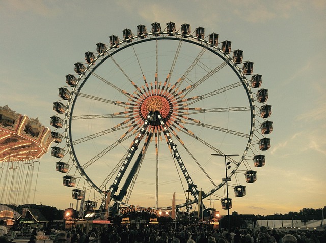 oktoberfest-876486_640
