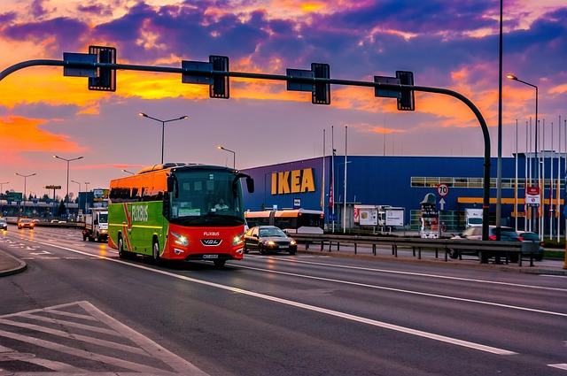 road-4981893_640