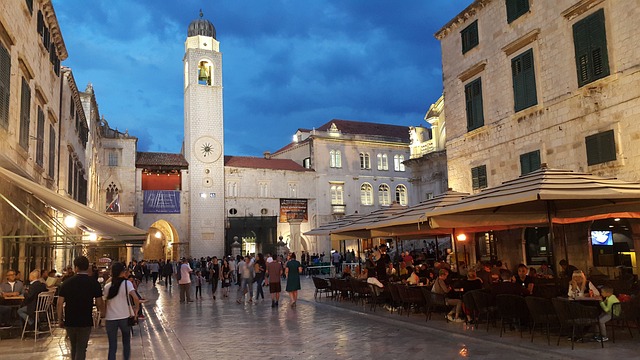 dubrovnik-2858838_640