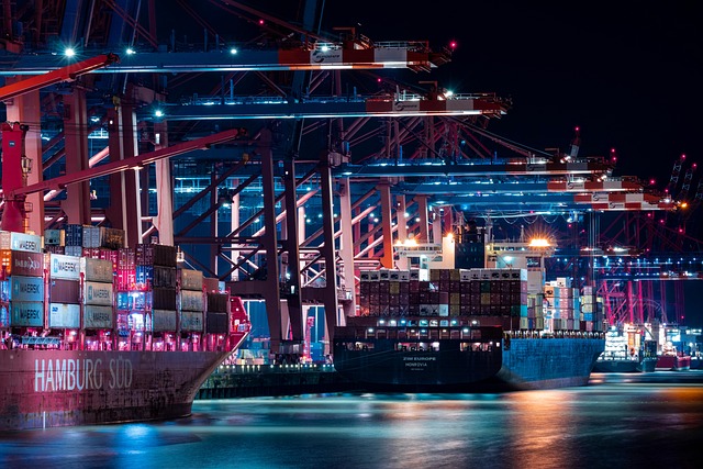 hamburg-6849995_640 (1)