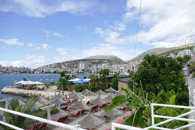 saranda-2798899_640