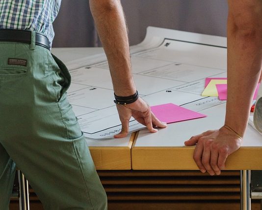 Зошто најдобрите идеи доаѓаат кога не правиме ништо?