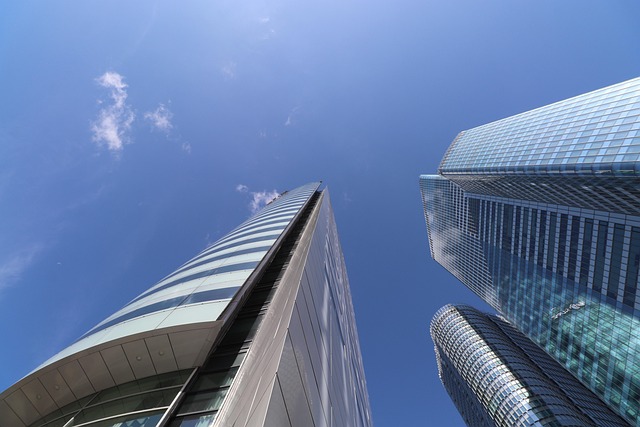 contemporary-architecture-4506435_640