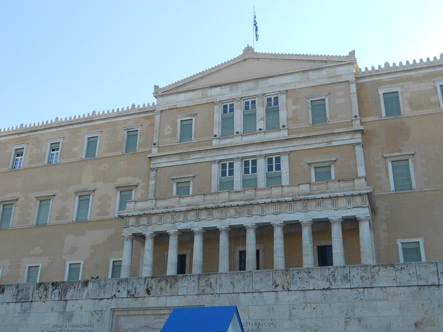 greek-parliament-2830061_640