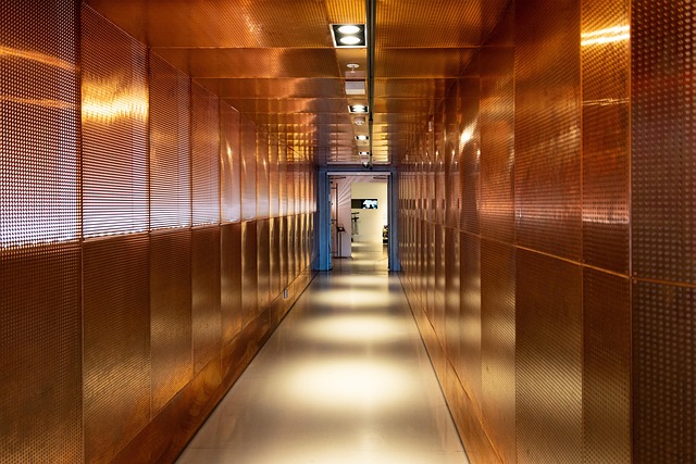 passage-4654260_640 (1)