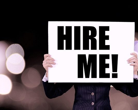 Како да одговорите на прашањето „Која е вашата најголема слабост“ на интервју за работа?