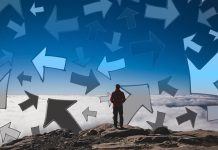 Извршниот директор на LinkedIn: Игнорирајте го овој вообичаен совет за кариера – тој е „застарен“ и „малку глупав“