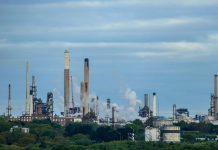 Голема битка за имотот на Лукоил: МОЛ меѓу заинтересираните купувачи