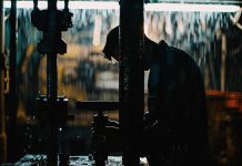 Кои компании ќе профитираат, а кои ќе загубат најмногу од војната во Иран?