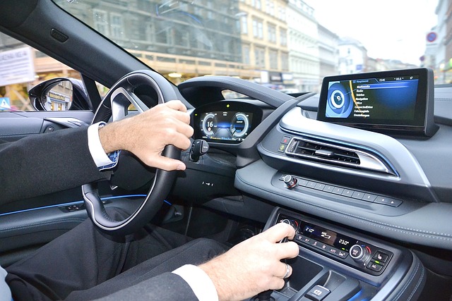manfredkrammer0-bmw-708605_640