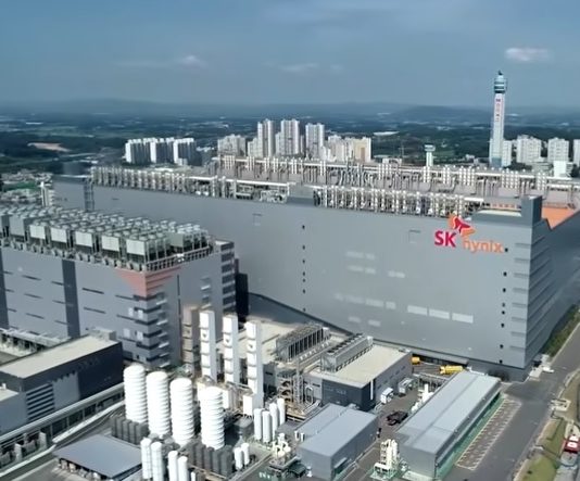 Јужна Кореја пишува историја: SK Hynix на чекор до елитниот клуб од 1 трилион долари