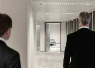 Најважната одлука за кариера не е каде ќе работите, туку за кого