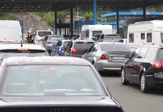 Патувате за Хрватска? Доколку се чека повеќе од 45 минути, граничните контроли ќе се скратат