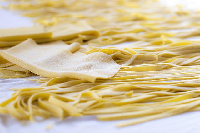 mrdidg-fresh-pasta-5154248_640